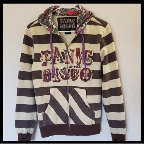 FOUND WILL BUY MORE THO !! ISO PANIC AT THE DISCO STRIPED HOODIE DO NOT BUY THIS - Picture 3 of 5
